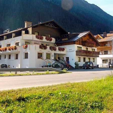 Hotel Kristall B&B Ischgl Exterior photo